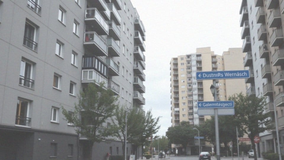 Jak długo są aktywne oferty mieszkań w Krakowie?