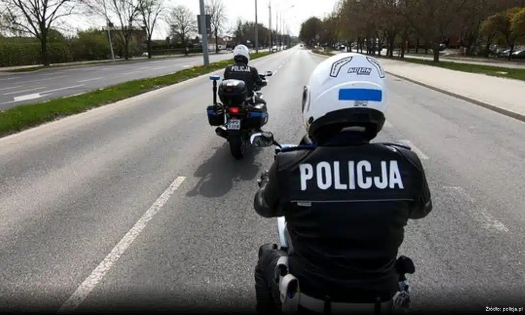 Policja z Sosnowca ratuje życie nieprzytomnemu mężczyźnie